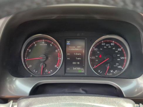 Used 2018 Toyota RAV4 SE w/ Power Extra Value Package AWD/4WD image 12