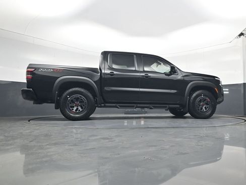 New 2026 Nissan Frontier PRO-4X w/ Pro-4x Convenience Package image 21