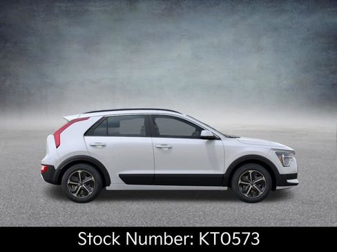 New 2026 Kia Niro LX FWD image 7
