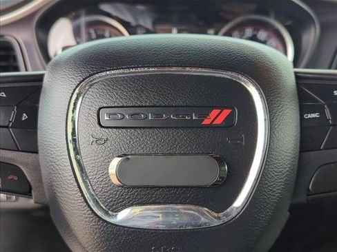 Used 2019 Dodge Challenger SXT RWD image 22
