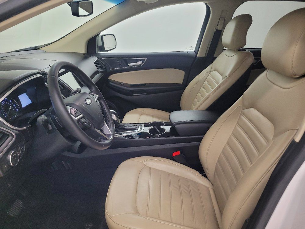 Used 2017 Ford Edge SEL w/ Equipment Group 201A AWD/4WD image 17