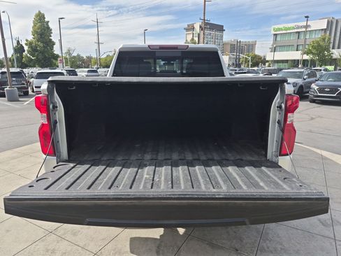 Used 2021 Chevrolet Silverado 1500 LT Trail Boss w/ Convenience Package II AWD/4WD image 30