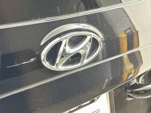 Used 2010 Hyundai Santa Fe GLS FWD image 29