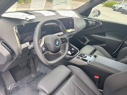 Certified 2025 BMW X3 xDrive30i w/ Premium Package image 31