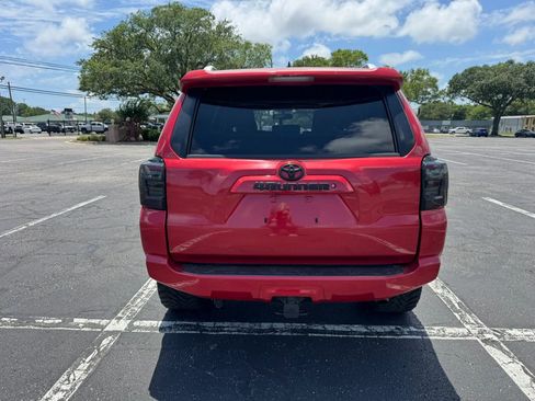 Used 2017 Toyota 4Runner SR5 Premium RWD image 7