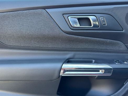 New 2025 Ford Mustang Coupe image 7