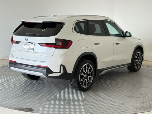 Certified 2024 BMW X1 xDrive28i w/ Technology Package AWD/4WD image 9