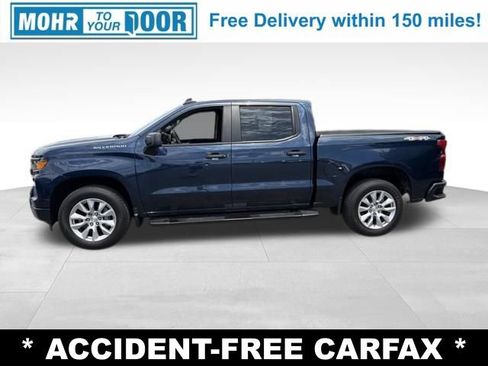 Used 2022 Chevrolet Silverado 1500 Custom AWD/4WD image 2