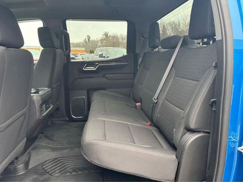Used 2023 Chevrolet Silverado 1500 LT Trail Boss w/ LPO, Dark Essentials Package AWD/4WD image 33
