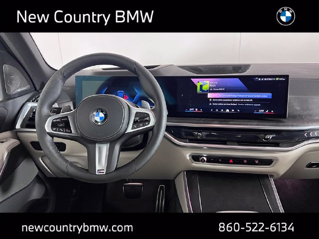 Used 2025 BMW X5 xDrive40i w/ M Sport Package AWD/4WD image 24