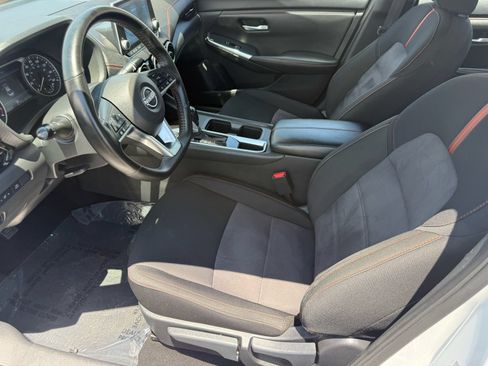 Used 2025 Nissan Sentra SR FWD image 13