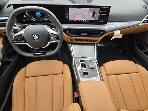 Certified 2025 BMW 330i xDrive Sedan w/ Premium Package image 28