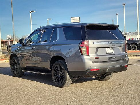 Used 2021 Chevrolet Tahoe LT w/ Rear Media and Nav Package image 7