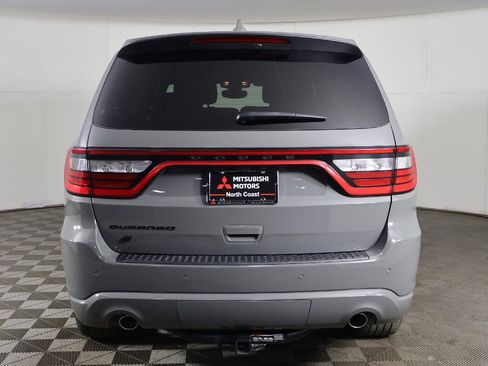 Used 2022 Dodge Durango SXT w/ Blacktop Package image 10