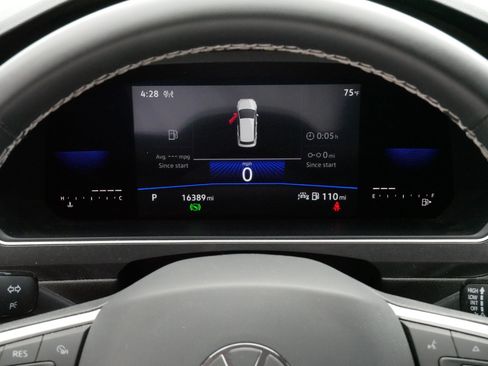Certified 2023 Volkswagen Tiguan SE AWD/4WD image 21