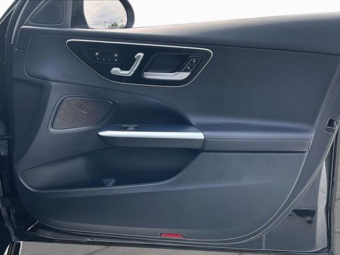 Used 2024 Mercedes-Benz C 300 Sedan image 22