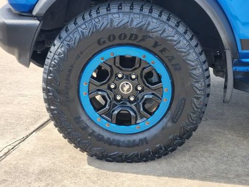 Used 2021 Ford Bronco Outer Banks w/ Sasquatch Package AWD/4WD image 10