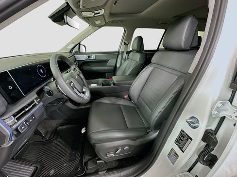 New 2026 Hyundai Santa Fe Limited FWD image 16