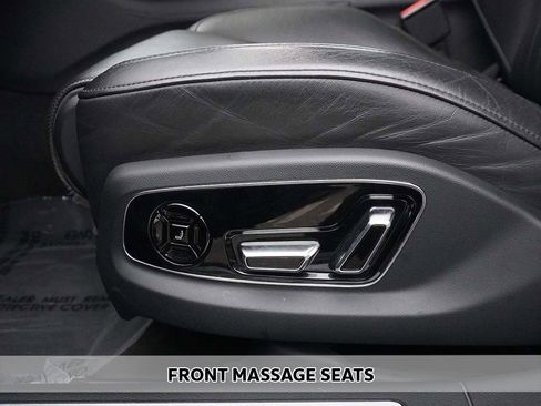 Used 2020 Audi A8 L 3.0T w/ Executive Package image 11