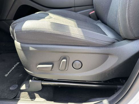 Used 2023 Hyundai Santa Fe SEL w/ Cargo Package AWD/4WD image 11