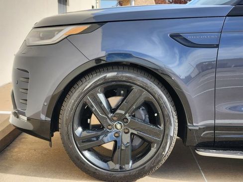 New 2026 Land Rover Discovery Limited Edition AWD/4WD image 6