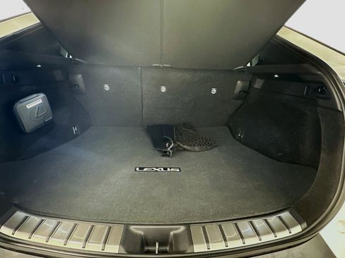 Used 2023 Lexus RZ 450e Premium w/ Technology Package AWD/4WD image 31