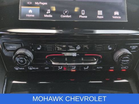 Used 2023 Jeep Grand Cherokee Altitude AWD/4WD image 17