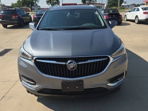 Used 2019 Buick Enclave Premium AWD/4WD image 8
