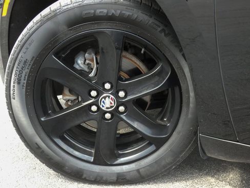 Used 2023 Buick Enclave Essence w/ Experience Buick Package image 33