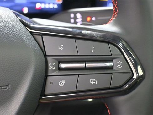 New 2026 Chevrolet Traverse RS image 25