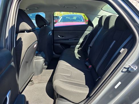 New 2026 Hyundai Elantra Hybrid FWD image 11