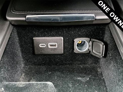 Certified 2024 Cadillac XT4 Premium Luxury image 26