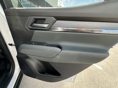 New 2026 GMC Terrain AT4 w/ Convenience Package III image 26