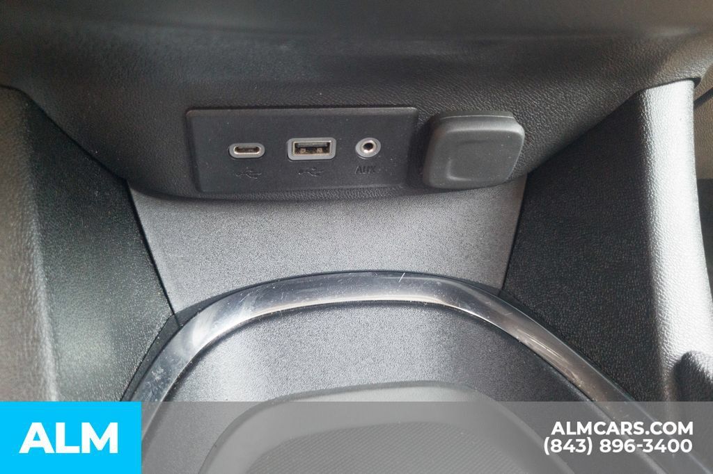 Used 2024 Chevrolet Malibu LT FWD image 23