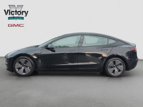 Used 2022 Tesla Model 3 Long Range AWD/4WD image 6