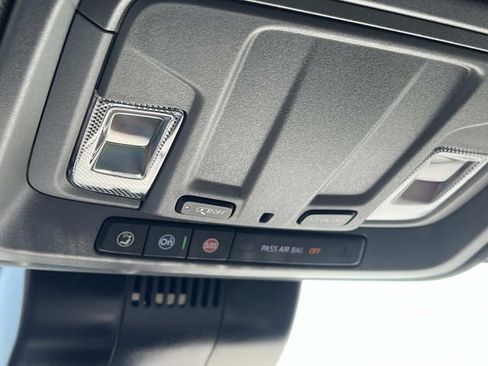 New 2026 GMC Sierra 1500 Elevation image 24