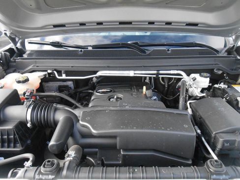 Used 2019 Chevrolet Colorado W/T image 17