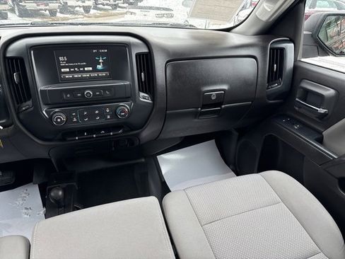 Used 2018 Chevrolet Silverado 1500 W/T image 10