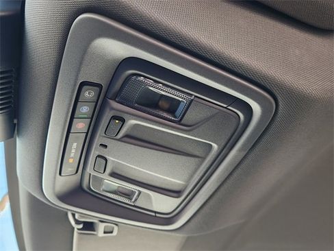 Used 2023 Chevrolet Silverado 1500 LT image 25
