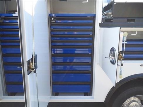 New 2024 RAM 5500 Tradesman image 13