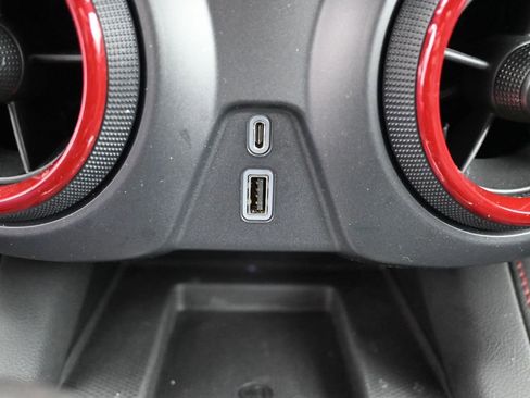 Used 2020 Chevrolet Blazer RS image 28