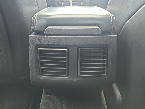 Used 2010 Dodge Challenger R/T image 22