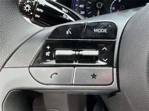 Certified 2024 Hyundai Santa Cruz SEL image 24