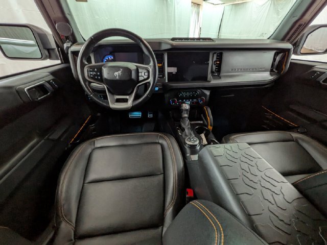 Certified 2024 Ford Bronco Badlands AWD/4WD image 11