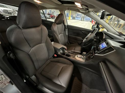 Used 2017 Subaru Impreza 2.0i Premium image 25