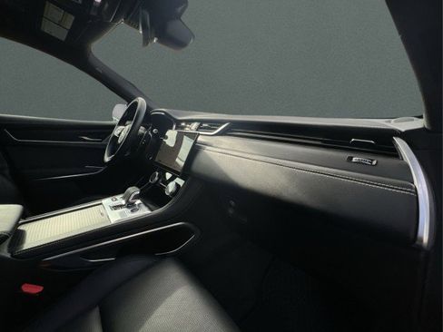 Used 2025 Jaguar F-PACE R-Dynamic S image 23
