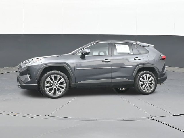 Used 2019 Toyota RAV4 Limited FWD image 56