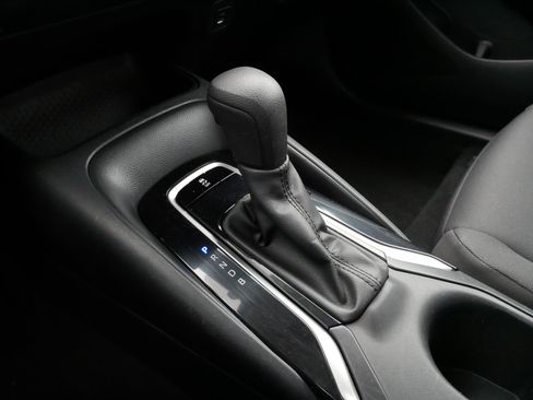 Certified 2024 Toyota Corolla LE image 24