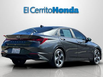Used 2023 Hyundai Elantra SEL w/ Convenience Package