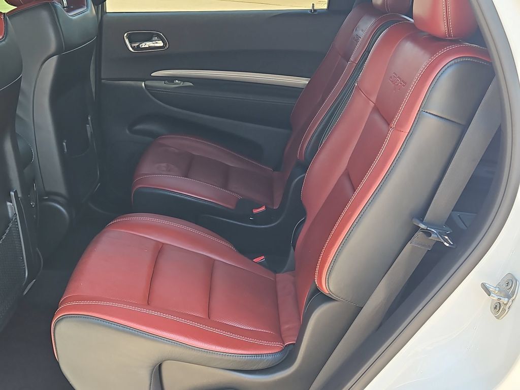 Used 2018 Dodge Durango SRT w/ Technology Group AWD/4WD image 17